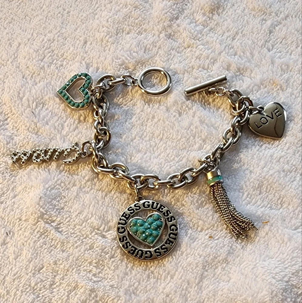 GUESS Silver-Tone Turquoise Heart & Charm Toggle Bracelet - Picture 2 of 11